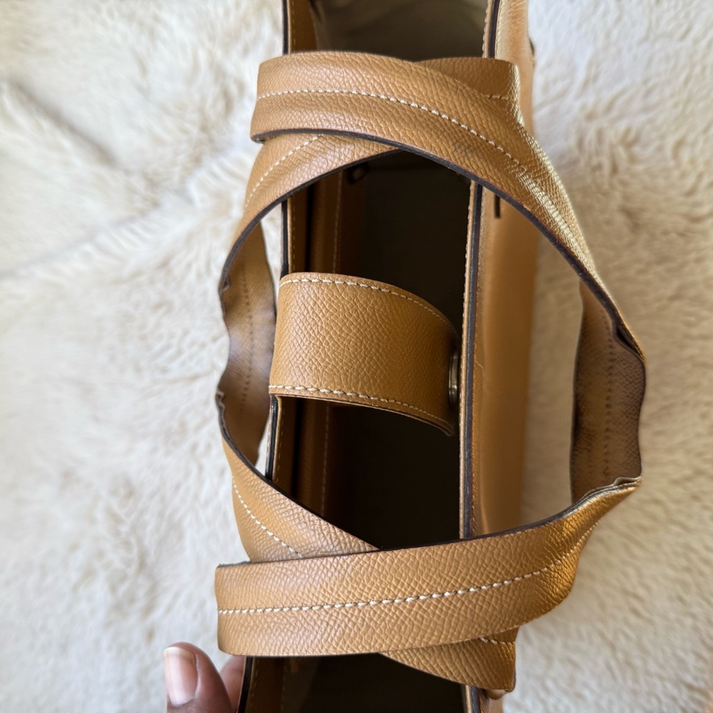 Bally Cube Caramel Saffiano Preloved Bag Quiet Luxury EUC (Handles Need Work) - Picture 8 of 10